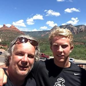 Meet your Posher, Elijah